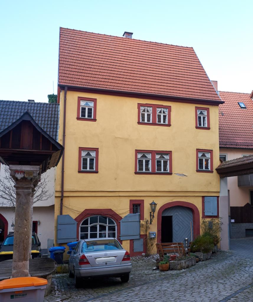 Die Kemenate in Ochsenfurt (Kolpingstraße 10)
